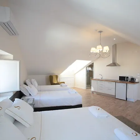 Suites Guest House Alojamento de Acomodação e Pequeno-almoço Cascais