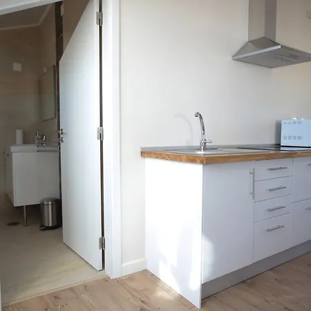 Bed & Breakfast Suites Guest House 3*