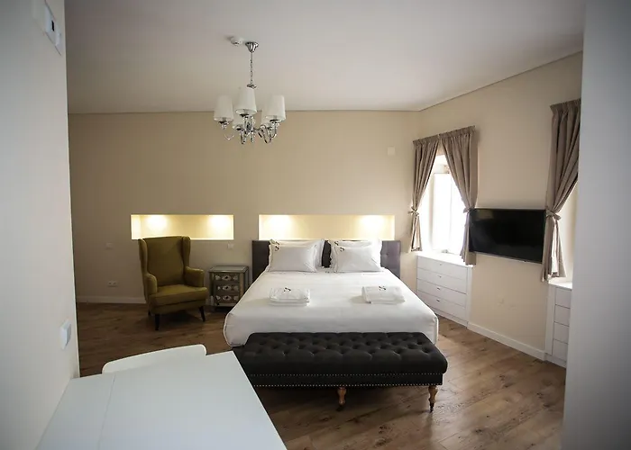 Suites Guest House 4*