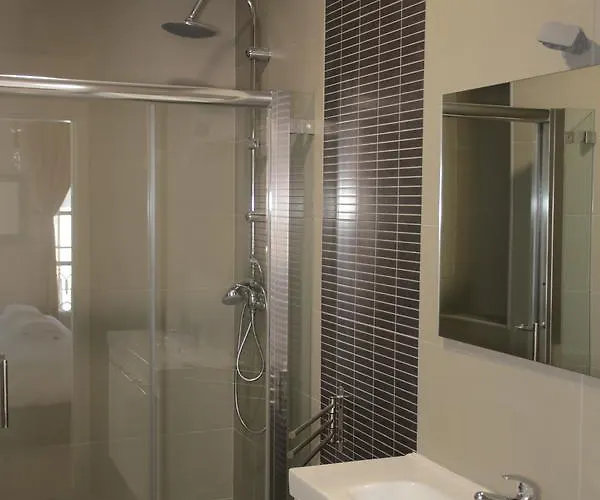 Gasthof Suites Guest House 4*