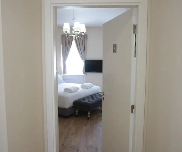 Suites Guest House 4* Cascais