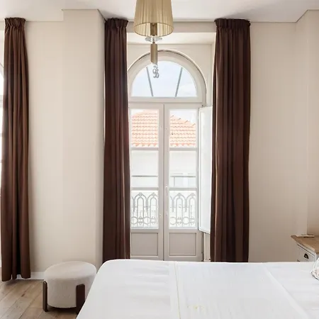 Suites Guest House * كاسكايس