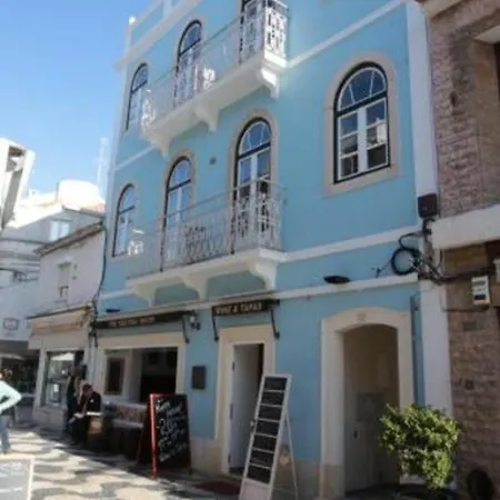 Suites Guest House *